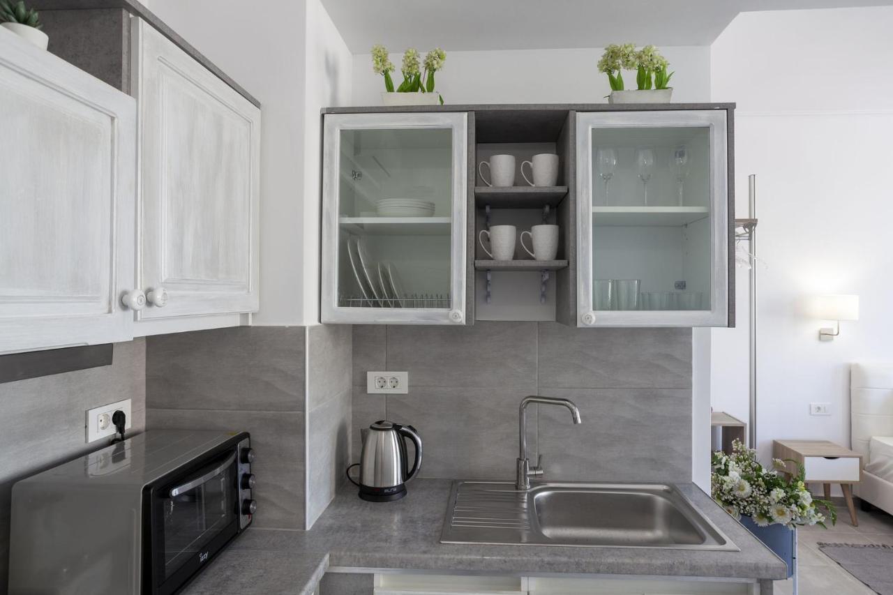 Fedias Luxury Flat Psyrri Square Apartment Athena Bagian luar foto