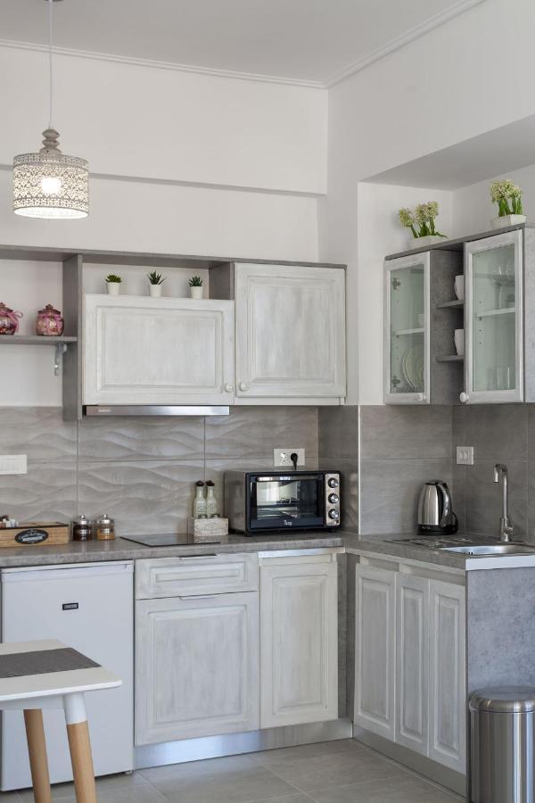 Fedias Luxury Flat Psyrri Square Apartment Athena Bagian luar foto