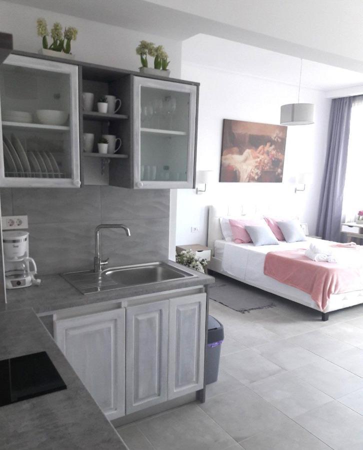 Fedias Luxury Flat Psyrri Square Apartment Athena Bagian luar foto